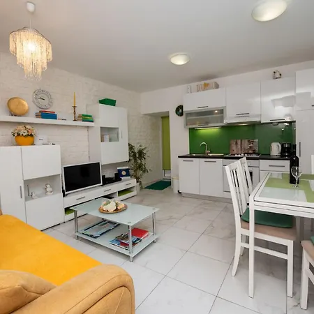 Apartment Dea