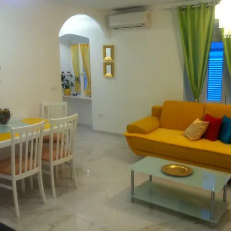 Dea Apartment